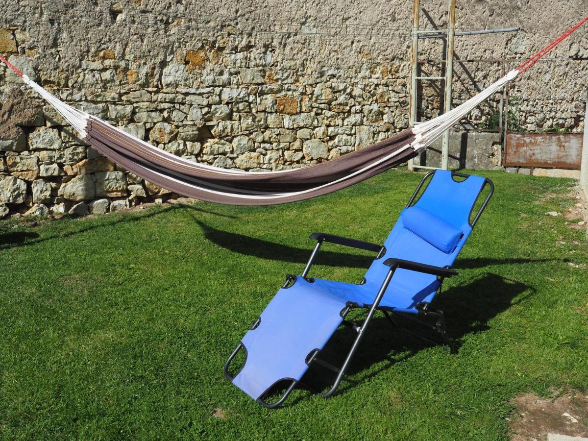 Chez Redamo Apartament Vendlincourt Zewnętrze zdjęcie